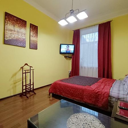 Apartment Anna Lviv Eksteriør bilde