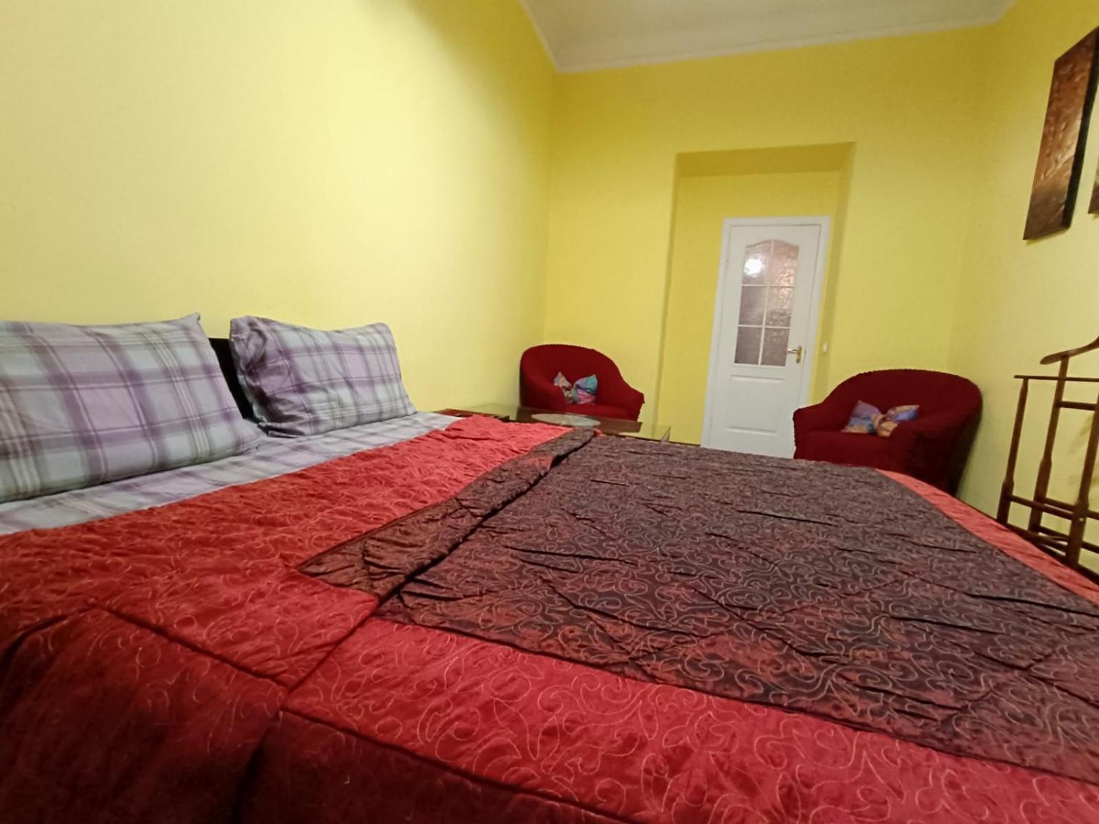 Apartment Anna Lviv Eksteriør bilde
