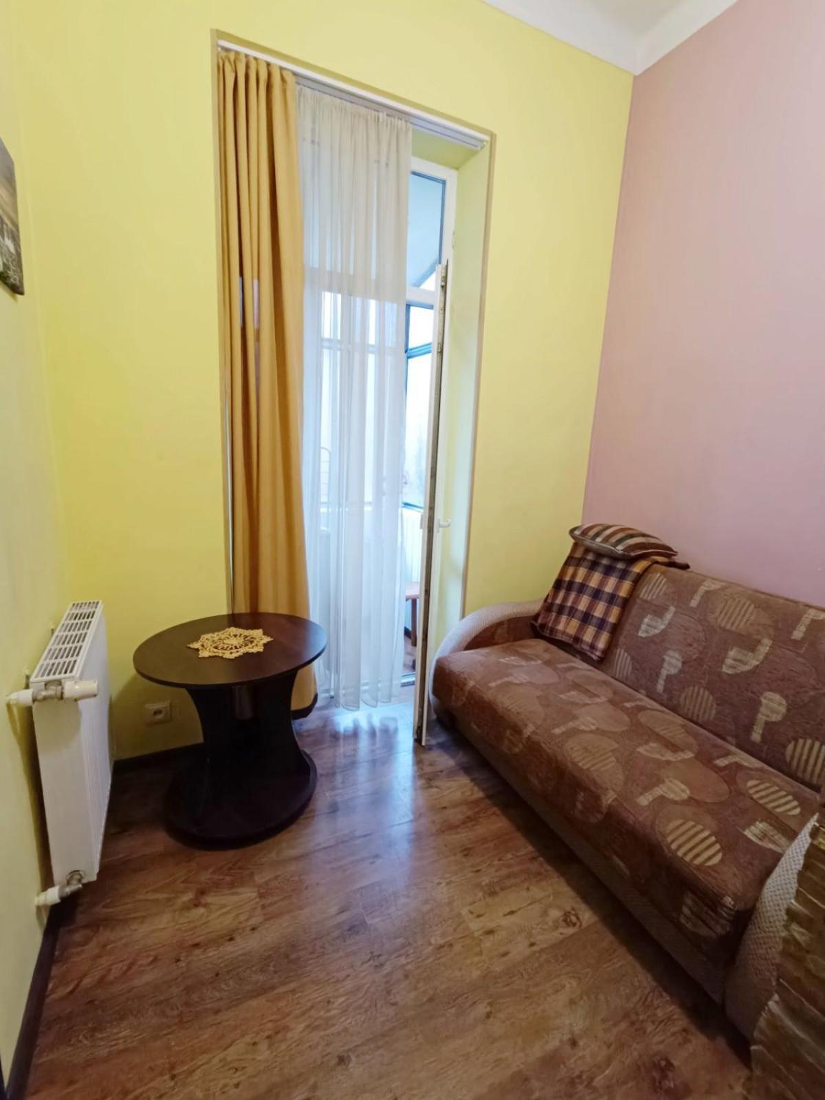 Apartment Anna Lviv Eksteriør bilde